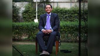 Dhoni should decide when he wants to retire: Azharuddin differs from Ganguly
