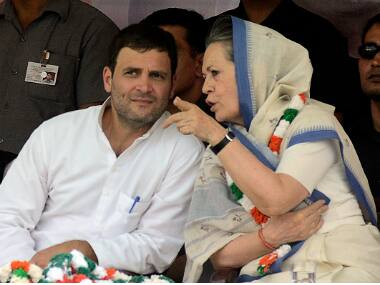 Pledge of allegiance? West Bengal MLAs give Sonia Gandhi signed affidavit of loyalty