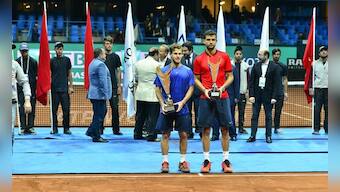 The Week in Tennis: Dimitrov suffers epic meltdown, Almagro ends title drought