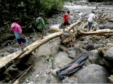 Toll from Indonesia flash floods rises to 89; over 6,800 evacuated to temporary shelters in country's Papua province Toll from Indonesia flash floods rises to 89; over 6,800 evacuated to temporary shelters in country's Papua province