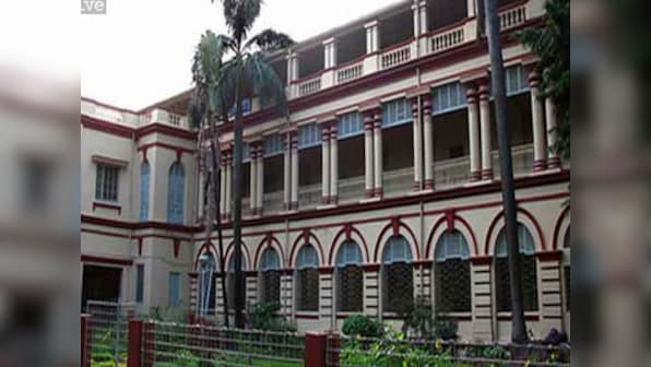 Jadavpur University students' union members reject V-C's call to end hunger strike until admission procedures reconsidered