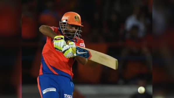 IPL 2016: Gujarat Lions' Ravindra Jadeja reprimanded for showing dissent at umpire