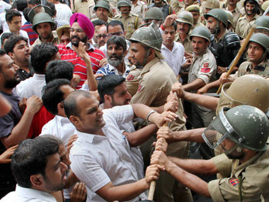 National Conference stages dharna against lack of civic amenities in Jammu and Kashmir National Conference stages dharna against lack of civic amenities in Jammu and Kashmir