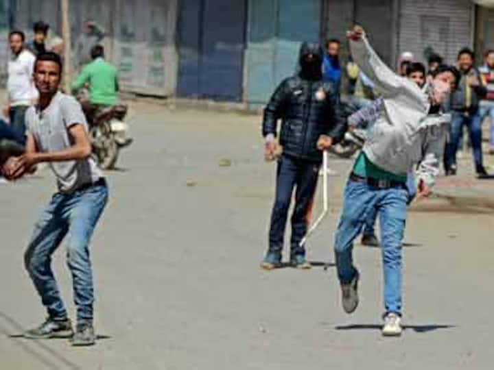 Separatist militants kill abducted civilian in Jammu and Kashmir Separatist militants kill abducted civilian in Jammu and Kashmir