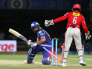 IPL 9: Adopted home Visakhapatnam exposed Mumbai Indians' fragile state of batting IPL 9: Adopted home Visakhapatnam exposed Mumbai Indians' fragile state of batting