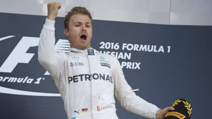 F1 2016: Rosberg continues winning streak at Sochi