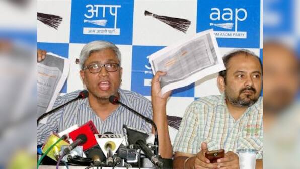 AAP plans to go aggressive on Modi’s degree row; to visit Delhi University today