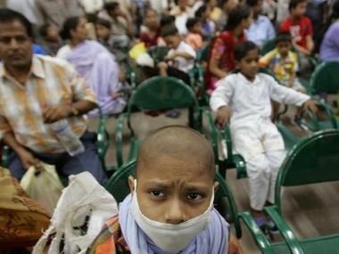 Doctors in Delhi govt hospitals on strike; one patient dies Doctors in Delhi govt hospitals on strike; one patient dies