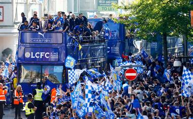 Leicester turns blue: Thousands turn out to celebrate their champions