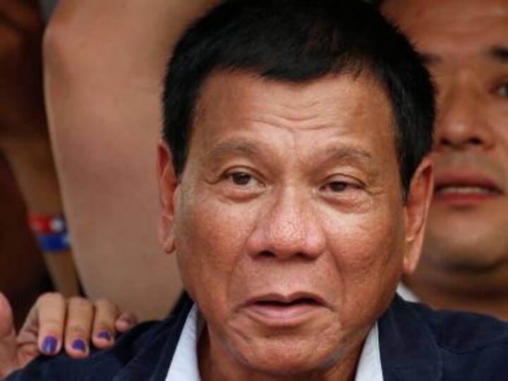 Philippines' Duterte does U-turn, is now open to talking to China about SCS