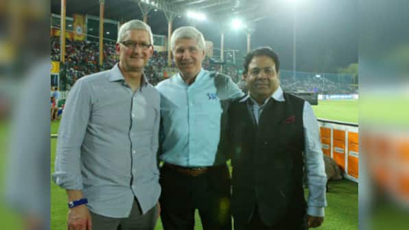 Vivo see red over Apple CEO Tim Cook's royal reception during IPL 2016 match