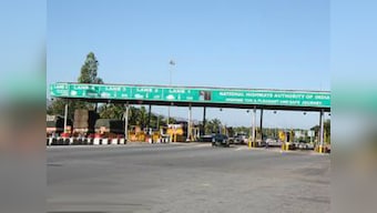 Demonetisation: Govt extends toll exemption on NHs till Nov 24 mid-night