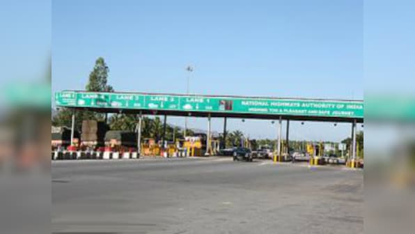 Rajasthan: Alleged gangster punishes toll booth employee for charging him