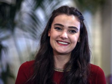 Keep mum, stay safe: Former Miss Turkey gets suspended sentence for insulting President Erdogan Keep mum, stay safe: Former Miss Turkey gets suspended sentence for insulting President Erdogan