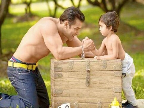 Uncle of the Year: That Salman Khan dotes on his nephews and niece couldn't be clearer Uncle of the Year: That Salman Khan dotes on his nephews and niece couldn't be clearer