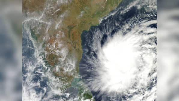 Cyclone Roanu puts Andhra and Odisha on high alert