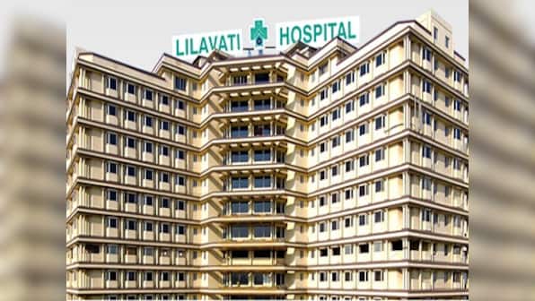 Interim Board of Lilavati Hospital hands over charge to trustees