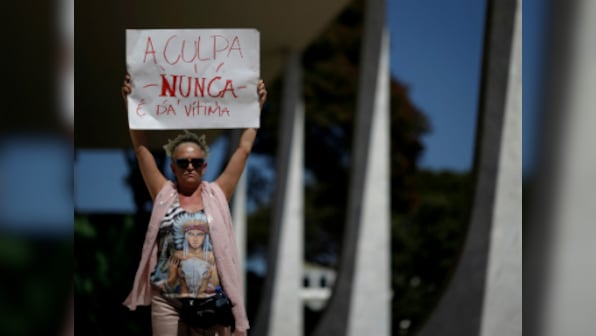 Brazil gangrape: Rio police hunt down six suspects