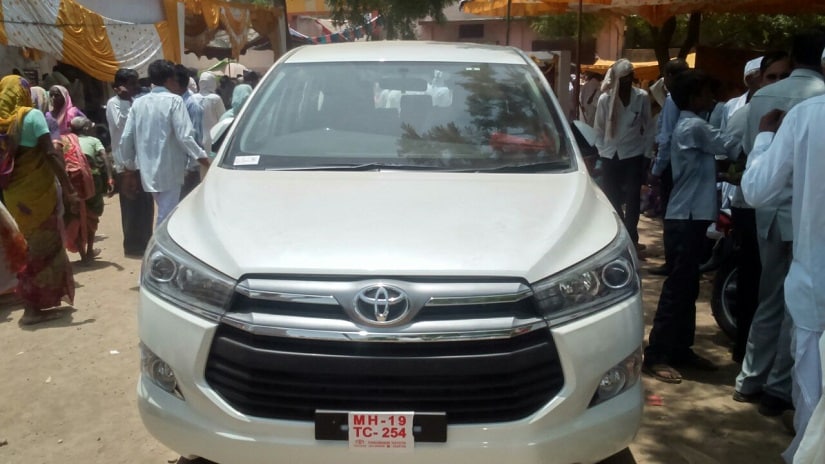 Khadse's private vehicle. Image procured by Sanjay Sawant