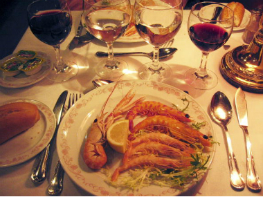 Bestselling cookbooks give little advice on ensuring food safety Bestselling cookbooks give little advice on ensuring food safety