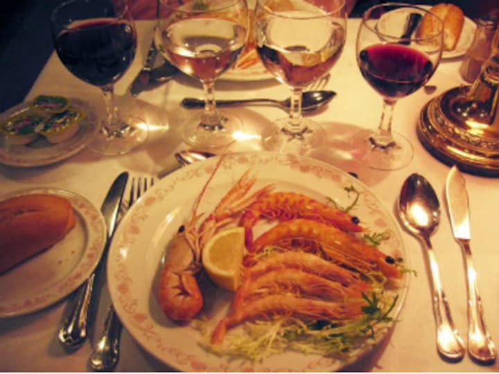 Food wastage: Govt's proposal to fix portions served at hotels is hare-brained; here's why