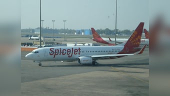 Crew of SpiceJet Dubai-Kochi flight finds 1 kg of gold hidden in plane lavatory