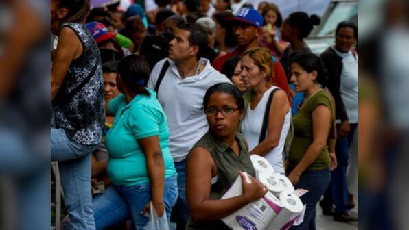 Venezuela food crisis: Shops shut after violence and lootings