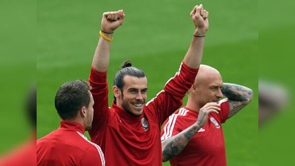 Euro 2016: Wales look to Gareth Bale for inspiration against England in battle of Britain