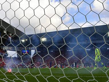'They lost rhythm and we capitalised': Petr Cech feels fan clashes helped Czech comeback