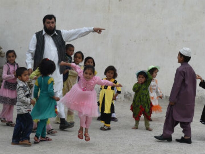 Only 65 to go: Pakistani man sires 35 kids, closes in on target of fathering 100