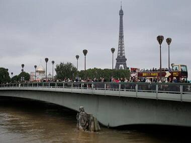 French PM Valls creates emergency fund for people affected by floods