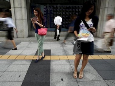 Sterling, Asian stocks struggle with Brexit hangover Sterling, Asian stocks struggle with Brexit hangover