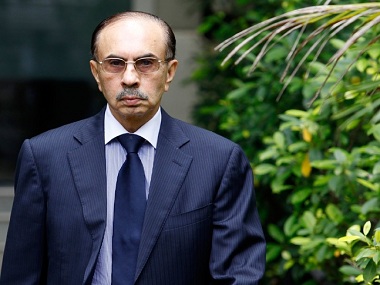 Patanjali riding on Ramdev's image, not products: Adi Godrej Patanjali riding on Ramdev's image, not products: Adi Godrej