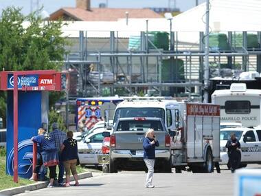 Texas Wal-Mart stand-off: No casualties reported; hostage-taker shot dead