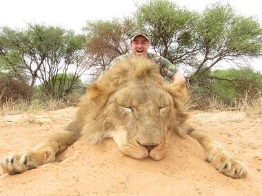 On World Giraffe Day, hunter Angelo Vukasovic claims 'tastiest meat I've ever eaten is giraffe'