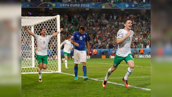 Euro 2016: Robbie Brady's heroics power Republic of Ireland past Italy into last 16