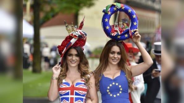 Too close to call, say opinion polls even as Britain's bookies bet against Brexit