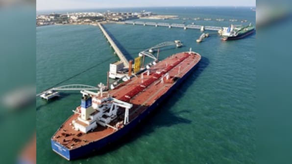 Govt plans to fill strategic petroleum reserve by third week of May; to help refineries reduce excess crude