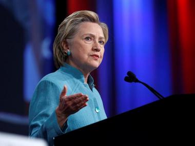 Hillary Clinton campaign halfway to $1 billion fundraising goal Hillary Clinton campaign halfway to $1 billion fundraising goal
