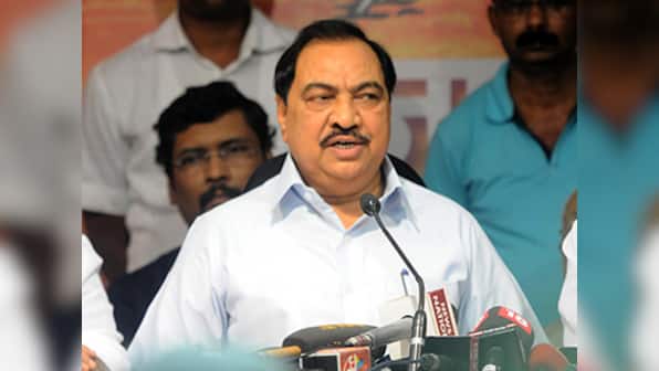 Eknath Khadse's endeavour to come out unscathed exposes his double standards