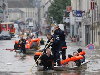 Floods devastate France and Germany, leave nine dead Floods devastate France and Germany, leave nine dead