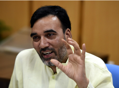 Aam Aadmi Party to 'gherao' prime minister's residence over Unnao, Kathua rape cases on Sunday Aam Aadmi Party to 'gherao' prime minister's residence over Unnao, Kathua rape cases on Sunday