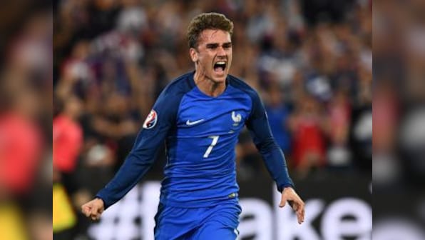 Antoine Griezmann in the same league as Ronaldo, Messi: France's Bacary Sagna