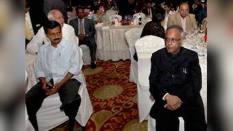 Secretaries row: Kejriwal should have taken a leaf out of his predecessor's book