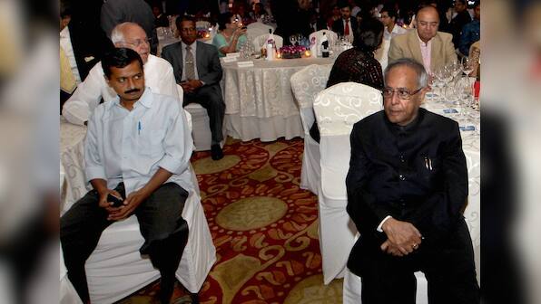 Secretaries row: Kejriwal should have taken a leaf out of his predecessor's book