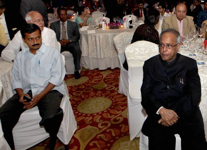 Secretaries row: Kejriwal should have taken a leaf out of his predecessor's book