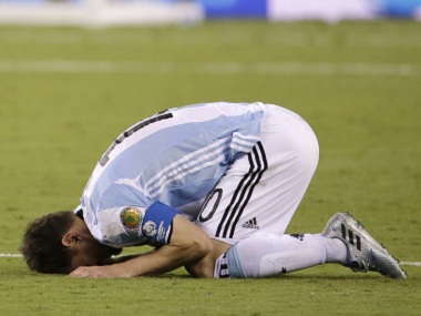 Lionel Messi didn't cop out; merely accepted that Argentina glory is beyond him Lionel Messi didn't cop out; merely accepted that Argentina glory is beyond him