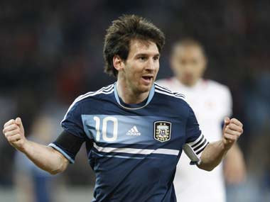 Diego Maradona's criticism of Lionel Messi divides Argentina Diego Maradona's criticism of Lionel Messi divides Argentina