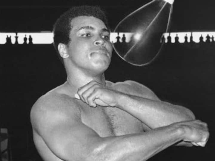 Muhammad Ali stood up when it was hard: Barack Obama pays rich tribute to boxing legend