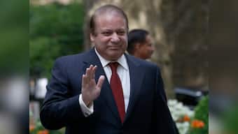 Pak PM Sharif "happy and healthy"; expected to stay at clinic for a week